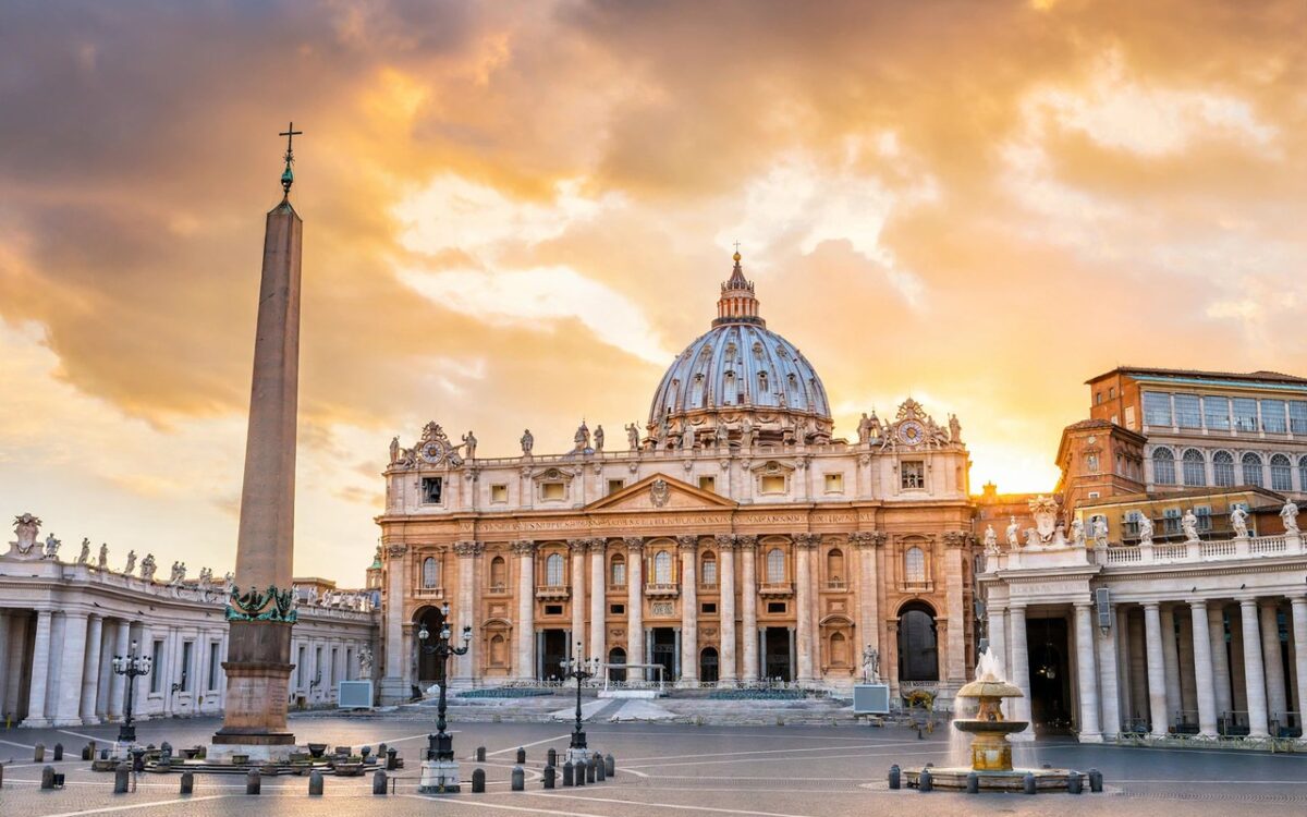 Pope Leo ends France visit with AI warning