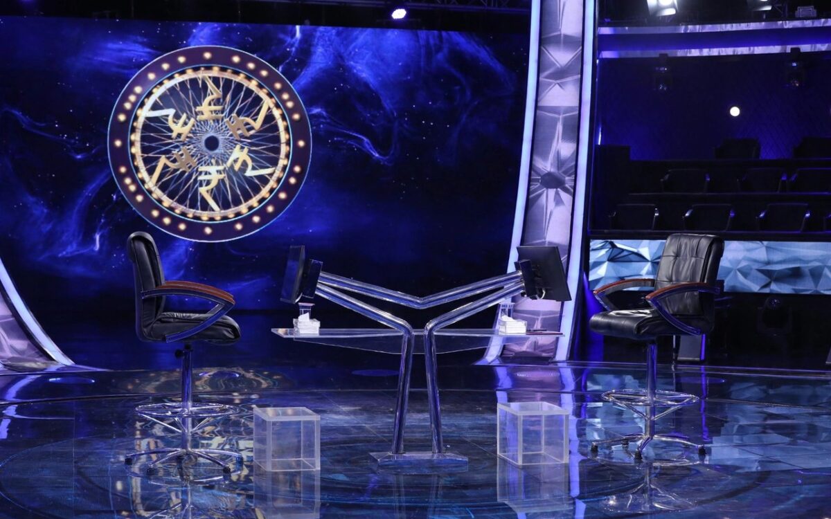 Amitabh Bachchan Pays Emotional Tribute to Nana Patekar on KBC