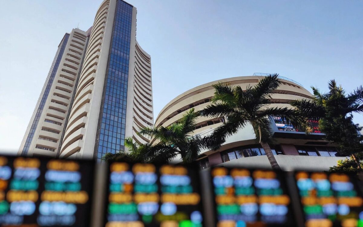 Sensex Jumps 800 Points, Nifty Nears 22,500 After Selloff