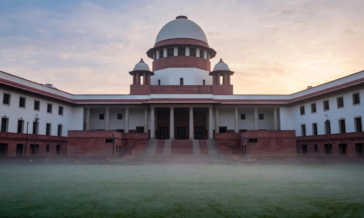 SC issues safety guidelines for women in public institutions, schools